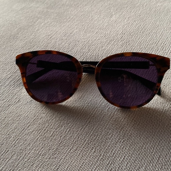 Balmain Sunglasses - Picture 3 of 8